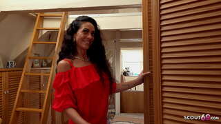 ALMAENEG SGOWTIAID - DENAU BUDR MOM HUDO I GALED ASSFUCK YN FFUG MODEL SWYDD AR GYFER ARIAN PAROD