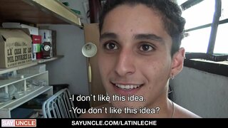 Eraikuntza Mutil Oilarra Sucks Extra Cash