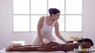 Aroha ana ahau ki toku moe wahine masseur nui o te poropititanga ano Aroha ana ahau ki toku moe wahine masseur nui o te poropititanga ano